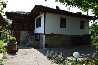 Hostal The Old House Guest House