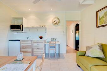 Bed & Breakfast All About Me B & B