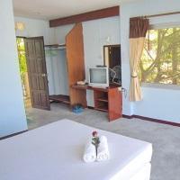 Hotel Thaniza Beachfront Resort