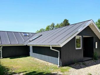 Three-bedroom Holiday Home In Oksb�l 9