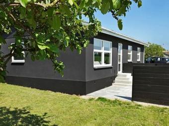 Four-bedroom Holiday Home In Fr�rup