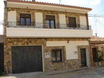 Apartamentos Serrano