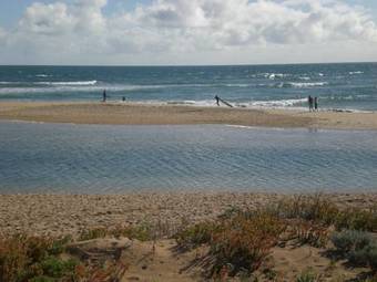 Port Bouvard Holiday Home Mandurah