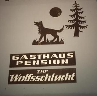 Posada Gasthaus Zur Wolfsschlucht