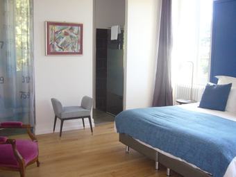 Hostal Villa Marambat