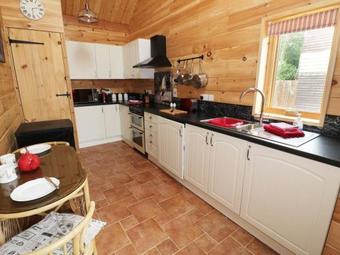 The Lodge, Bampton