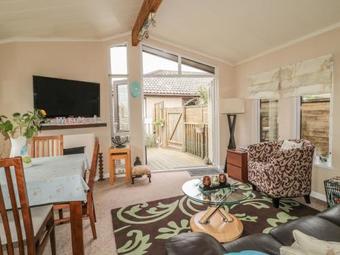 Little Gem Lodge