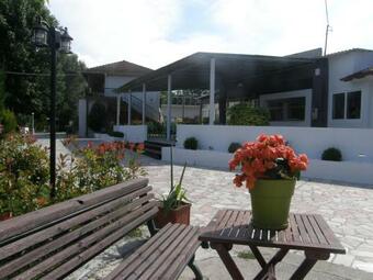 Camping Stolos