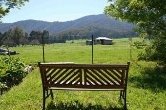 Tre-vista Lane Retreat