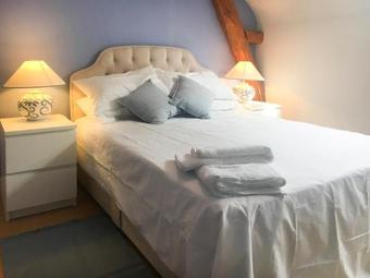 Jaulnay Villa Sleeps 10 Pool Wifi