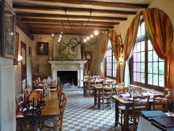 Hotel De L'abbaye De Longpont