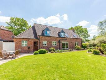 Broadleaf House