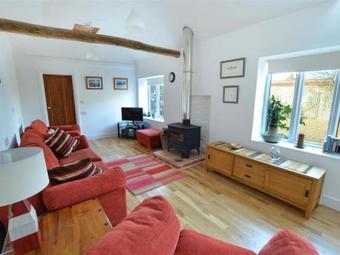 Lovely Holiday Home In Docking Near Beach