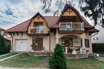 Bed & Breakfast Babos Panzio