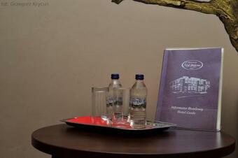 Hotel I Restauracja Nad Jeziorem