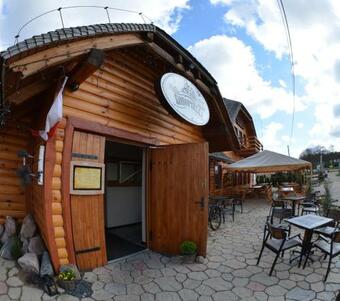 Hostal Go?ciniec Konopielka