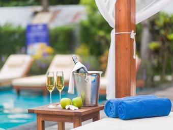 Hotel Sanae Beach Club