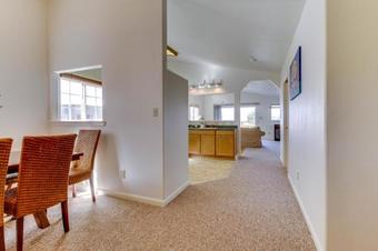 Seashore Cottage