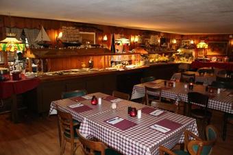 Hotel Colonial Inn