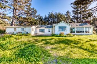Vacation Home At Lighthouse Beach
