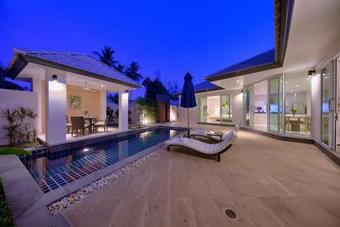 Lipa Talay See - 2 Bedroom Beach Side Villa