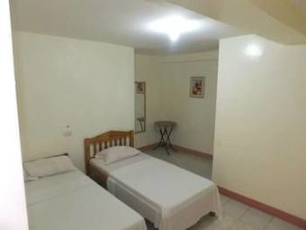 Hotel Constrell Pension House