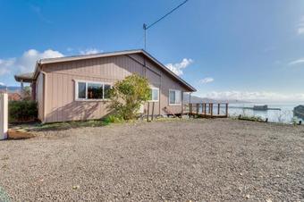 Fisherman's Dream Boat House
