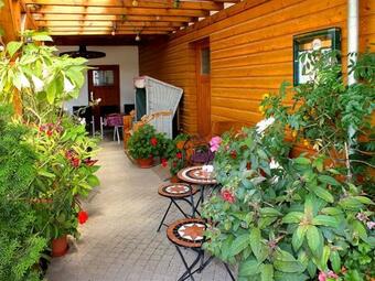 Hostal Pension Scherzer