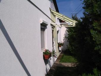 Hostal Ab�dszal�ki Apartmanh�z