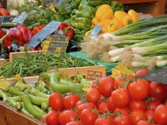 Cozy Holiday Home In Tour-de-faure With Swimming Pool