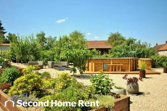 Villa La Charit� Sur Loire