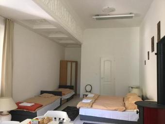 Li-di Apartman