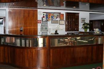 Hotel Dom Leal