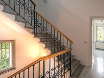 Meina Villa Sleeps 13 Pool Air Con Wifi