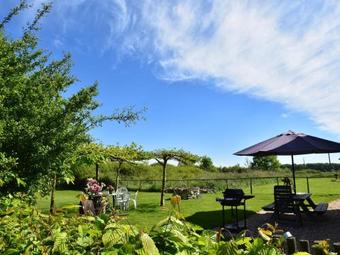 Quiet Holiday Home In Oussoy-en-gatinais With A Garden