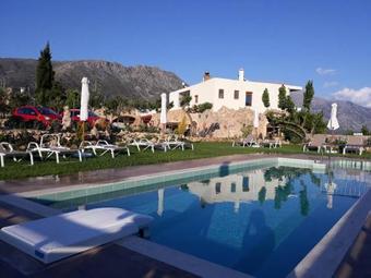 Hostal Aravanes