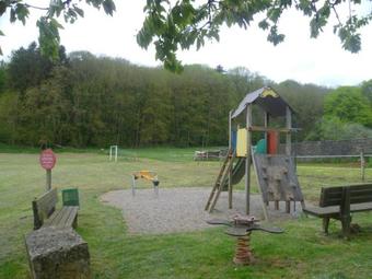 Attractive Holiday Home In Chargey-les-port With Garden