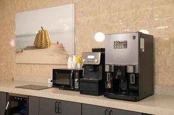 Brown-dot Hotel Guseo