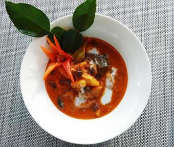 Hotel Away Phuket Le Coral