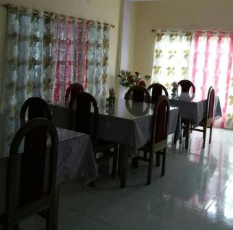 Hotel Vamoosetrail Dirang(1)