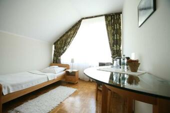 Posada Zajazd Azyl Inn