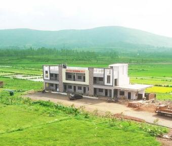 Lodge Sri Sai Suvarna Inn