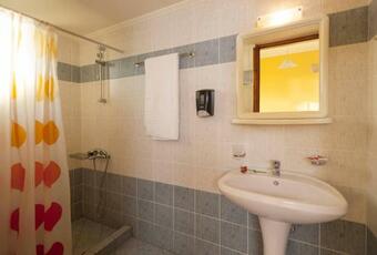 Apartamento Mesogios Beach