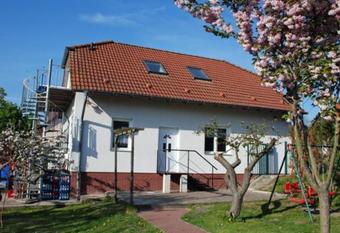 Apartamento Ferienwohnung Familie Schoenemann