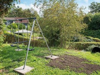 Three-bedroom Holiday Home In Alling�bro 1