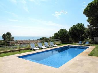 Holiday Home Le Grand Bleu (max100)