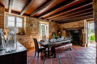 Le Bourg Villa Sleeps 12 Pool Air Con Wifi