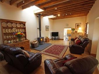 Holiday Home Pen Y Coed