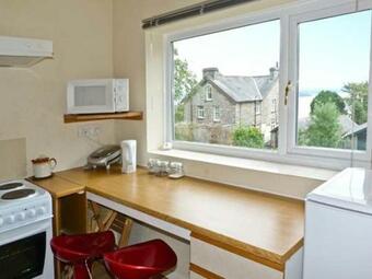 Baytree Apartment