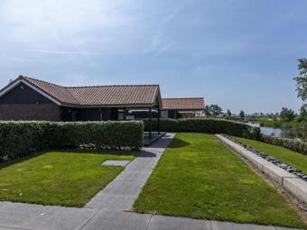 Cozy Holiday Home In Kattendijke With Terrace